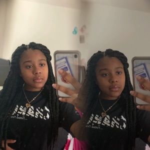 Meet your Posher, Dazy